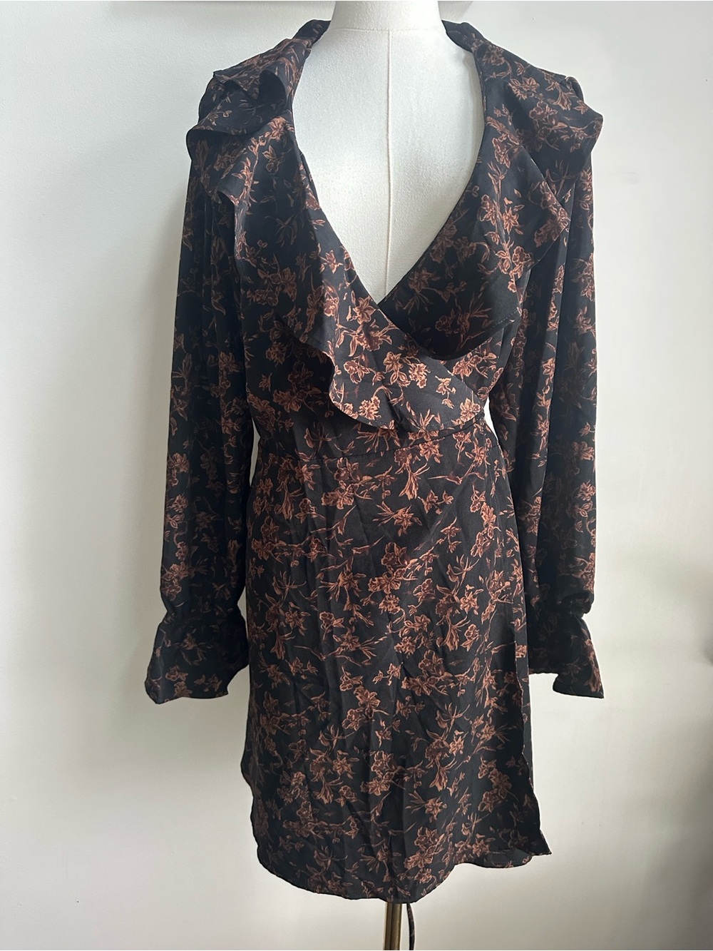 Disturbia Mini Wrap Long Sleeve Dress Women 14 Moody Floral Goth Dark Romantic